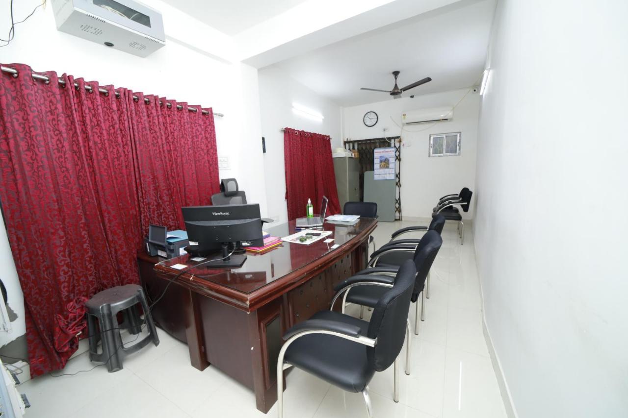 Rishika Ac Banquet And Guest House Calcutta Extérieur photo