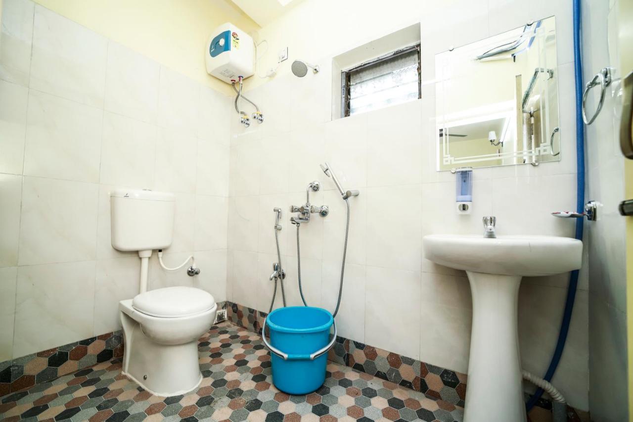 Rishika Ac Banquet And Guest House Calcutta Extérieur photo