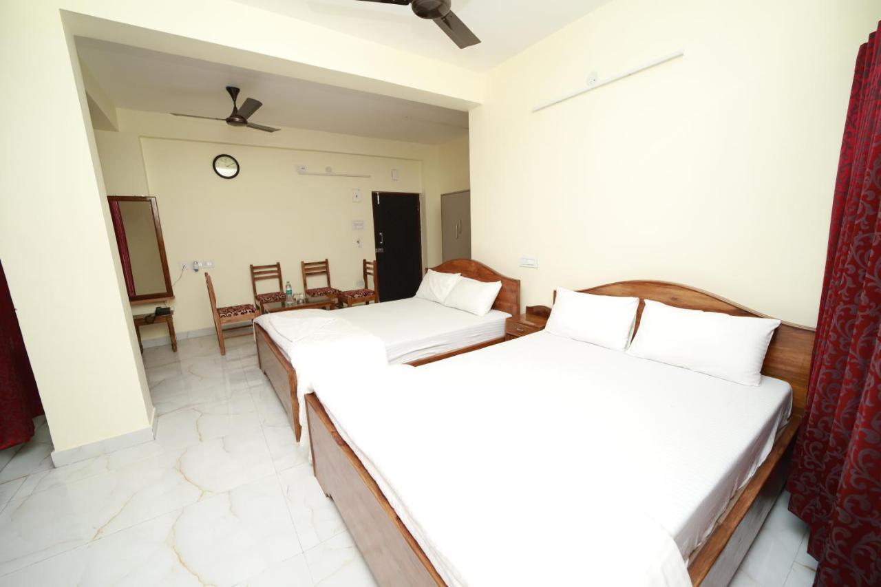 Rishika Ac Banquet And Guest House Calcutta Extérieur photo
